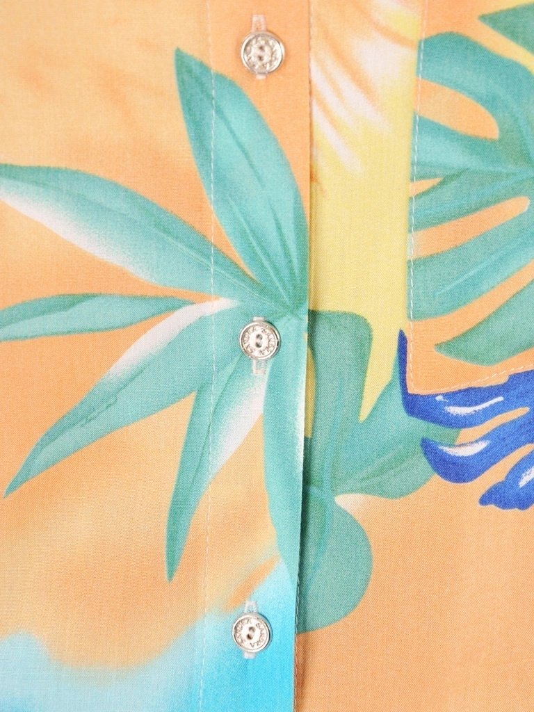 Bawełniana koszula damska w liście z kołnierzykiem – prosty fason wysmuklający sylwetkę 37869