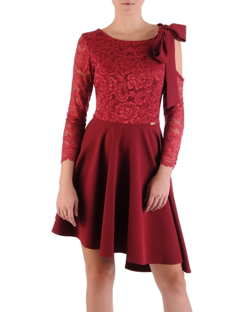 Elegancka sukienka wieczorowa bordowa midi w kwiaty – rozkloszowany krój z asymetrią podkreślający figurę 13301