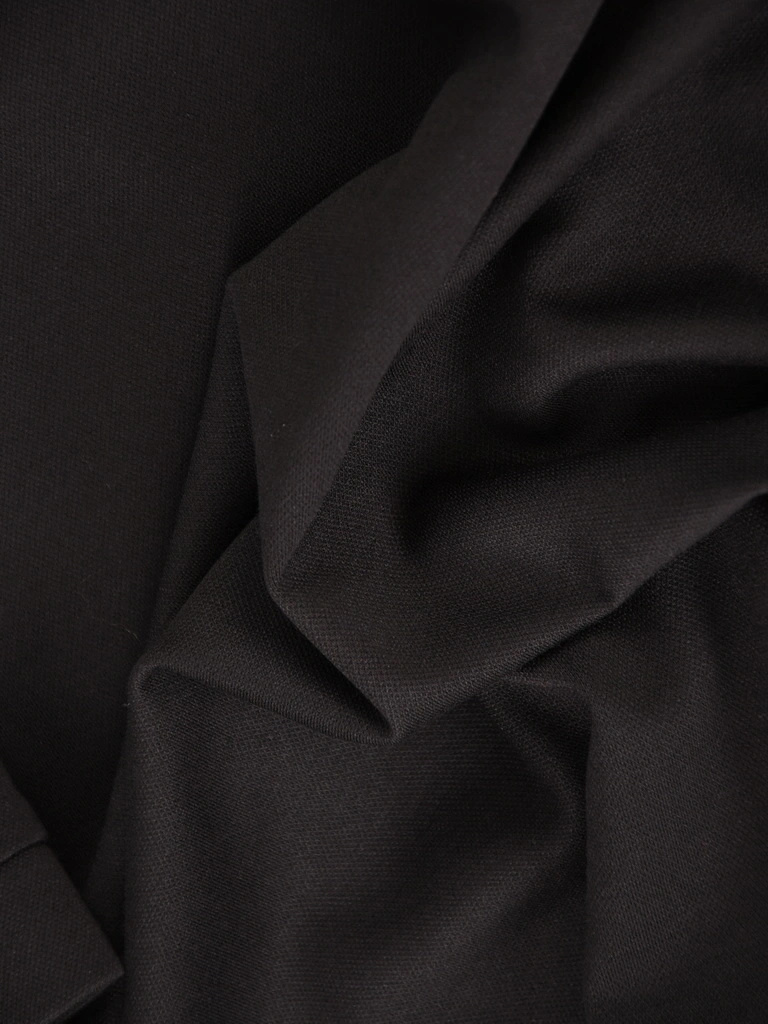 Elegancki czarny komplet damski ze spodniami – komfortowy prosty krój z wiskozy 42160
