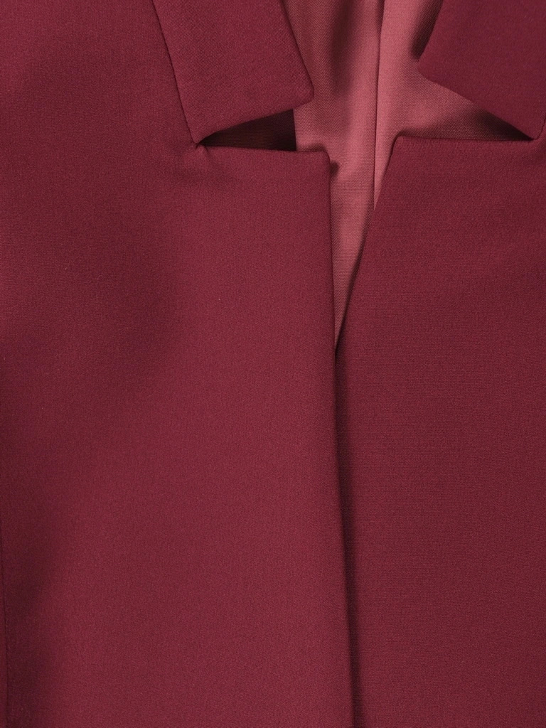 Elegancka bordowa marynarka damska do sukienki – taliowany krój modelujący sylwetkę 42220