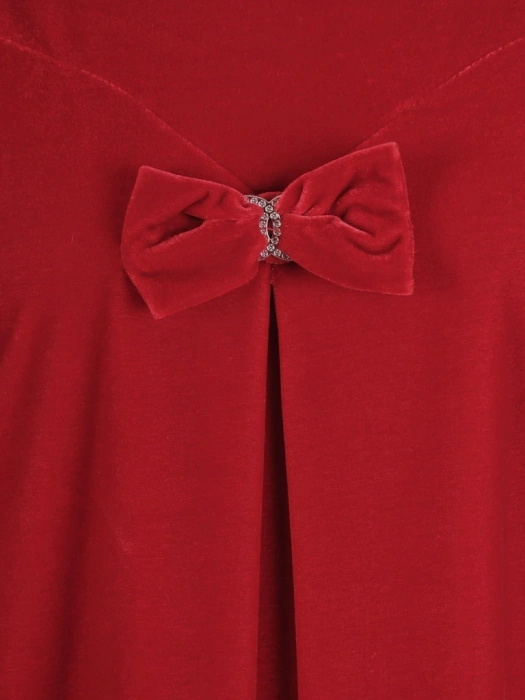 Elegancka czerwona sukienka trapezowa midi na przyjęcia – tuszujący krój z efektowną kontrafałdą 31895