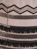Sukienka damska 19101, wyszczuplająca kreacja z koronki i tkaniny.