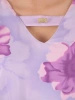 Elegancka liliowa sukienka wizytowa w kwiaty – prosty fason z wysmuklającymi zaszewkami 37974