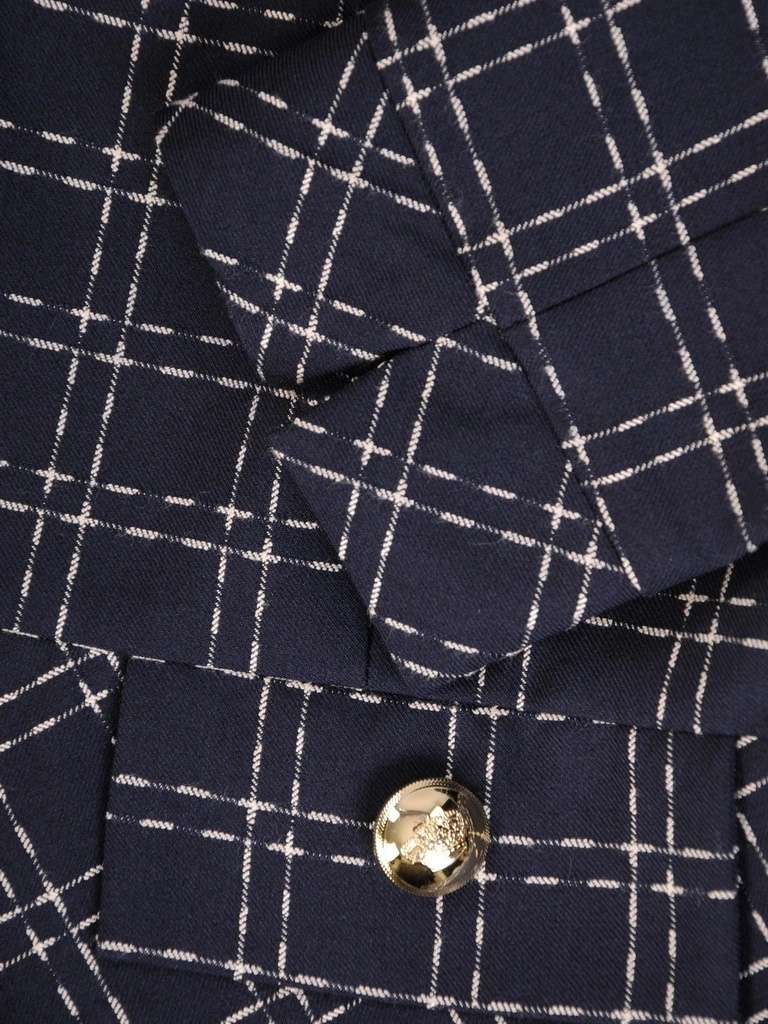 Elegancka granatowa sukienka midi w kratę – prosty fason z ozdobną baskinką i rękawem 3/4 33886
