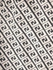Wizytowa sukienka trapezowa midi z długim rękawem – geometryczny deseń i subtelne falbany 35109