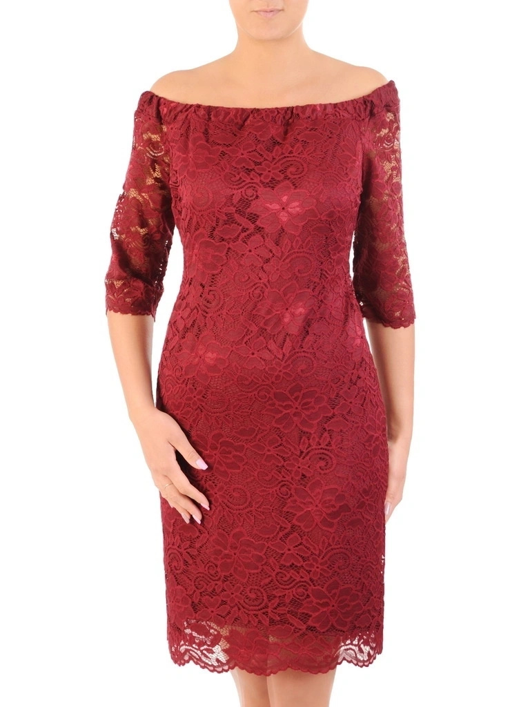 Elegancka bordowa sukienka koktajlowa w kwiaty – prosty fason z rękawem 3/4 32732