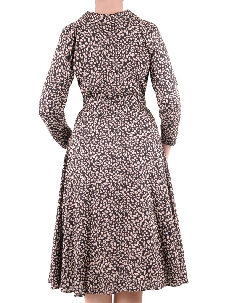 Czarna szmizjerka midi w kwiaty z kołnierzykiem – rozkloszowany krój z paskiem akcentującym talię 35289
