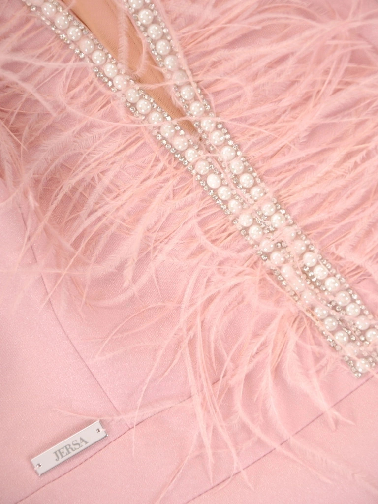 Elegancka suknia wieczorowa maxi syrenka brudny róż – fason z brokatowym zdobieniem i dekoltem w serek 38564