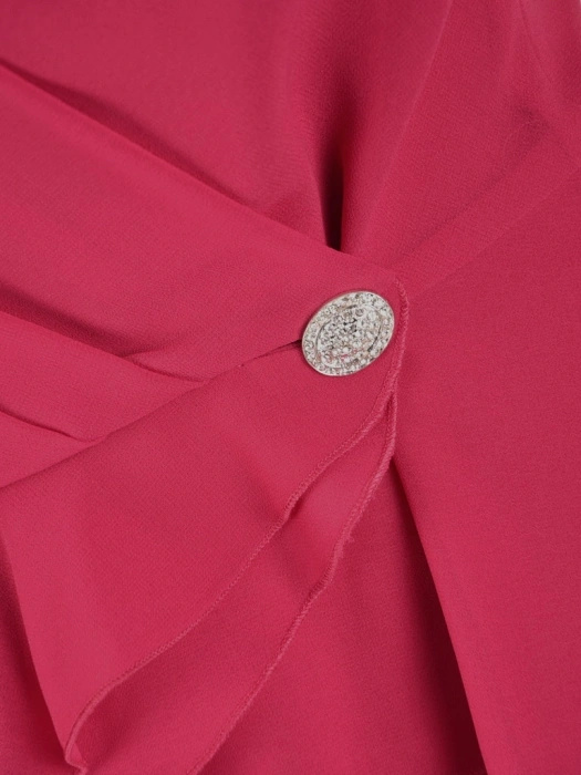 Elegancki kostium damski ze spódnicą midi amarantowy – fason z baskinką wysmuklający talię 26699