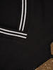 Czarna, dzianinowa tunika z ozdobnym nadrukiem 28890