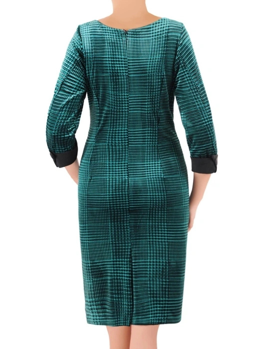 Prosta sukienka midi w szmaragdową pepitkę – elegancki model do pracy z dekoltem łódka 37120