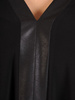 Asymetryczna, czarna tunika z ozdobnymi rozcięciami 28955