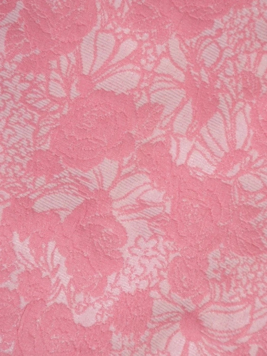 Elegancka sukienka wizytowa trapez w kolorze brudnego różu – lekki model z dekoltem serek na wyjątkowe okazje 20918