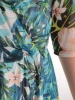 Elegancka zielona sukienka maxi rozkloszowana w kwiaty – wygodna gumka w pasie podkreślająca talię 37957