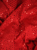 Czerwona sukienka damska, kreacja z połyskującego materiału 30891