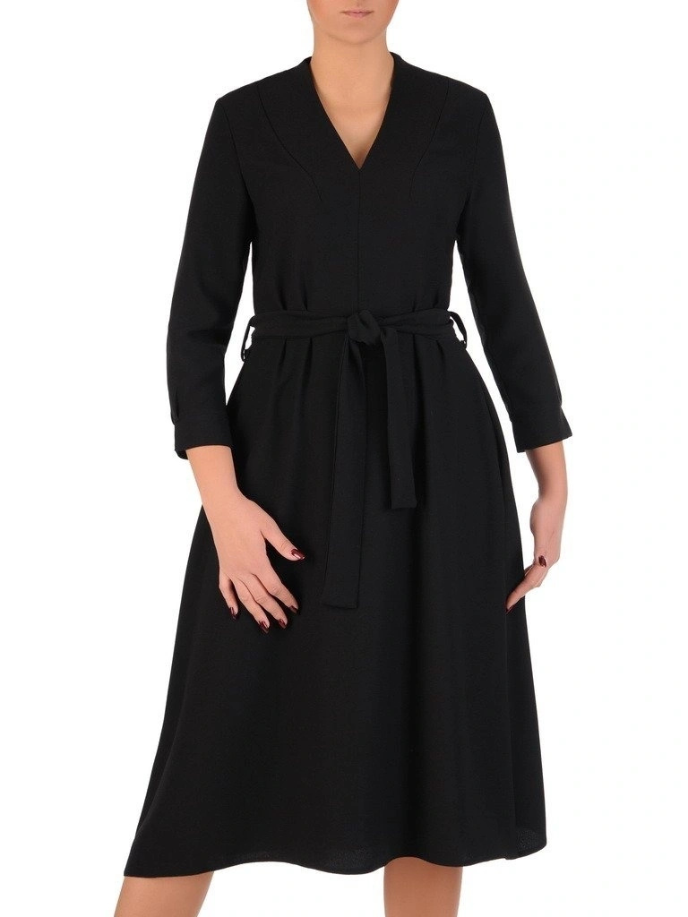 Elegancka czarna sukienka rozkloszowana midi z dekoltem w serek – stylowy krój podkreślający talię 18463