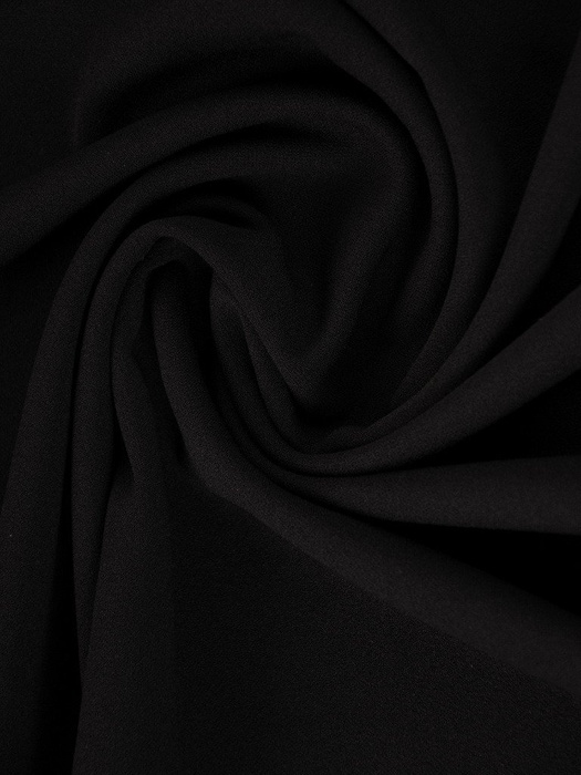 Czarna sukienka z ozdobnym ściągaczem, modna kreacja z dzianiny 22631