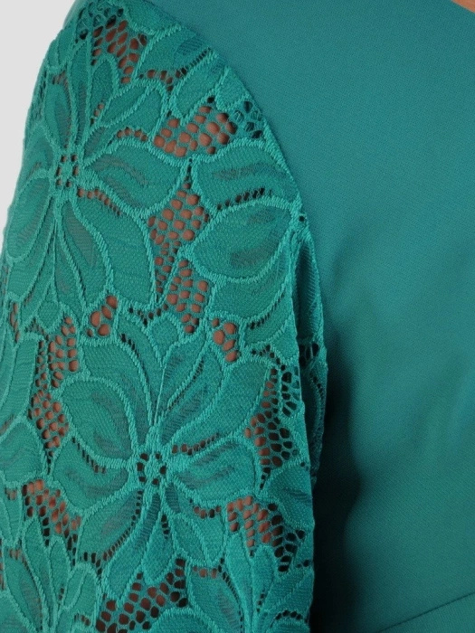 Elegancki komplet damski na wesele szmaragdowy – prosty fason maskujący biodra 21334