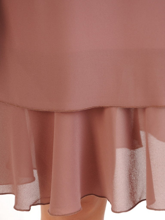 Sukienka z szyfonu, beżowa kreacja w luźnym fasonie 29034