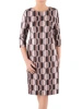 Beżowa sukienka wzorzysta midi o prostym kroju – klasyczny dekolt łódka i elastyczny fason 39055