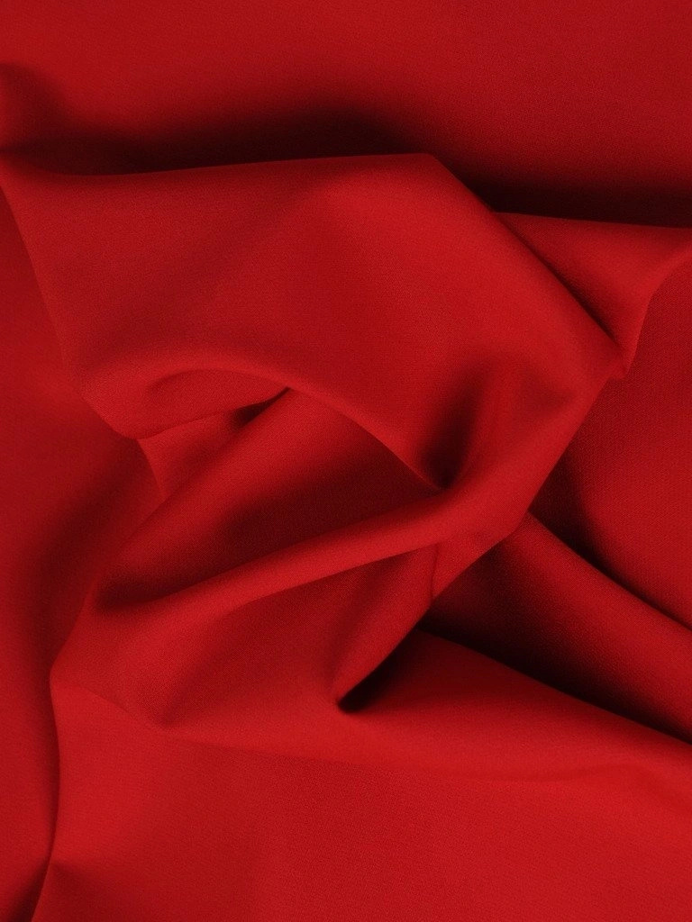Czerwona sukienka maxi z dekoltem łódka – rozkloszowany fason z asymetrycznym dołem i kieszeniami 17804