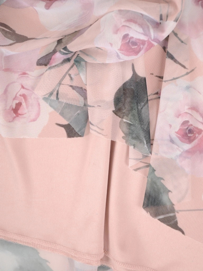 Elegancka sukienka trapezowa midi w botaniczny print – subtelny dekolt w serek wysmuklający sylwetkę 39559