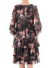 Czarna sukienka plus size w kwiaty – wyszczuplający fason midi z falbanami i rękawem 3/4 29049