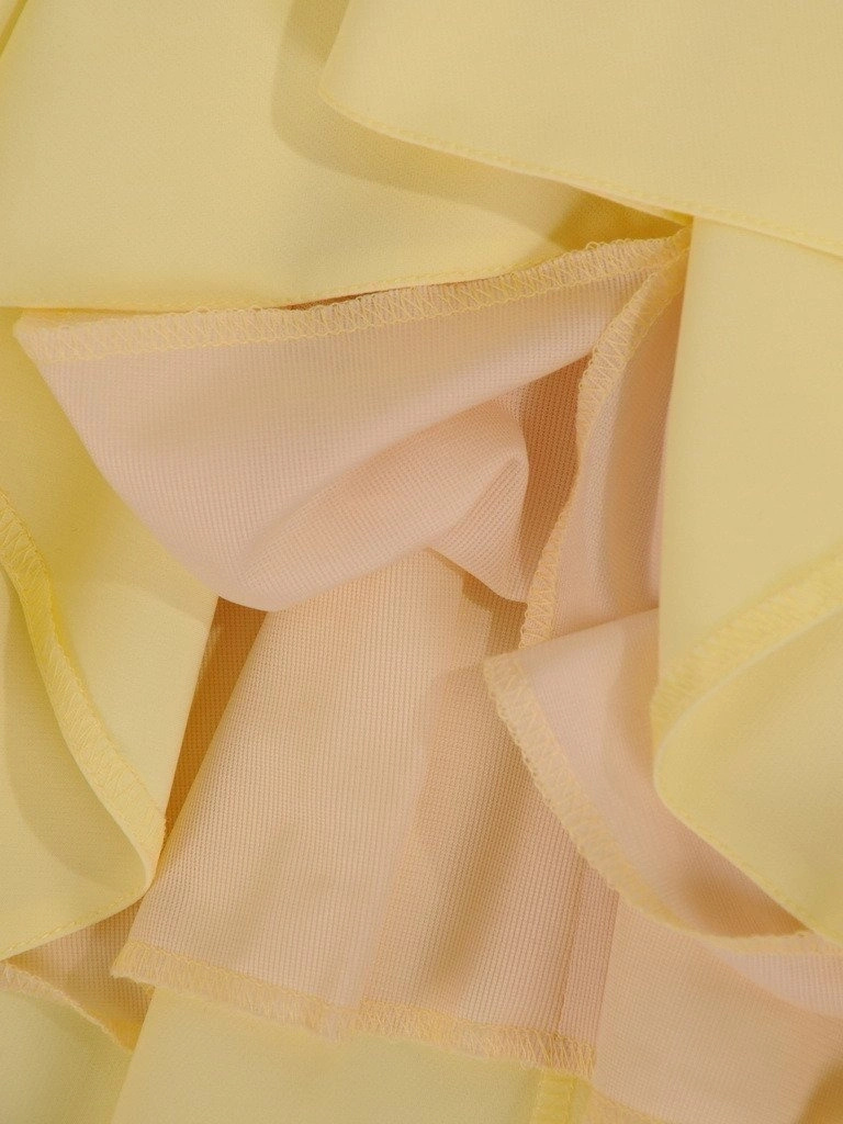 Pastelowa żółta sukienka rozkloszowana – efektowny koronkowy dekolt idealny na wesele 20894