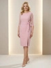 Elegancka sukienka midi z rękawem 3/4 w odcieniu brudnego różu – prosty krój podkreślający talię 36223