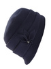 Elegancki granatowy kapelusz damski cloche – ocieplana propozycja z ozdobną wstawką 42427