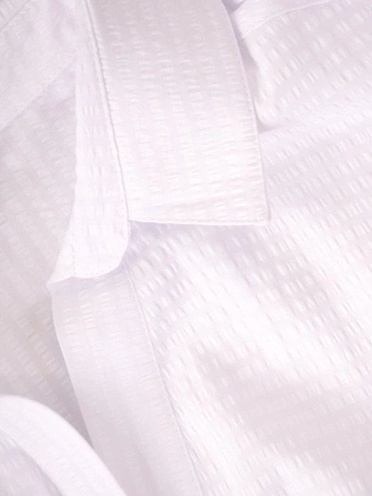Wiskozowa biała koszula damska z kołnierzem – prosty fason z rękawami 3/4 do eleganckich stylizacji 39602