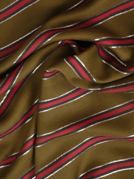 Elegancka bluzka wiskozowa w paski khaki – prosty fason ze srebrną nitką 41443