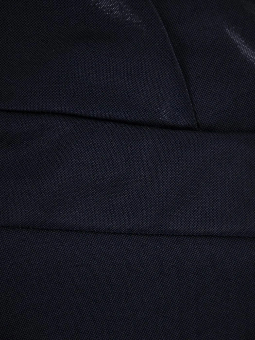 Elegancka granatowa kreacja rozkloszowana bez rękawów – wyszczuplające przeszycia i dekolt w serek 22476