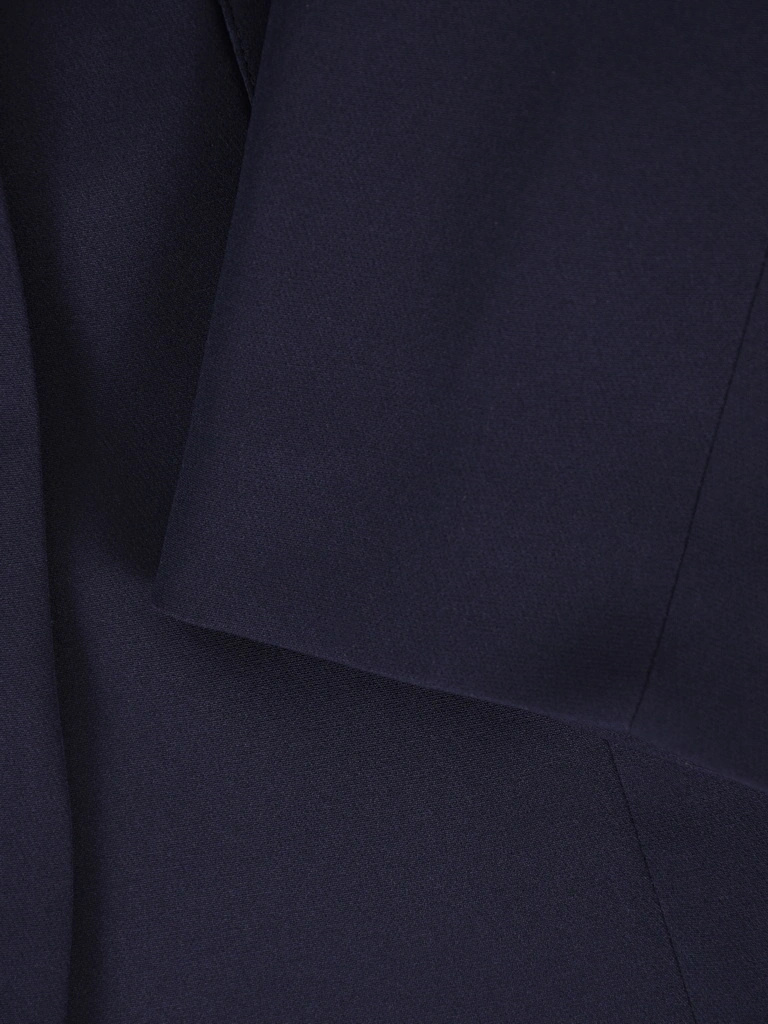 Granatowy elegancki żakiet damski do sukienki – luźny fason maskujący niedoskonałości 42516