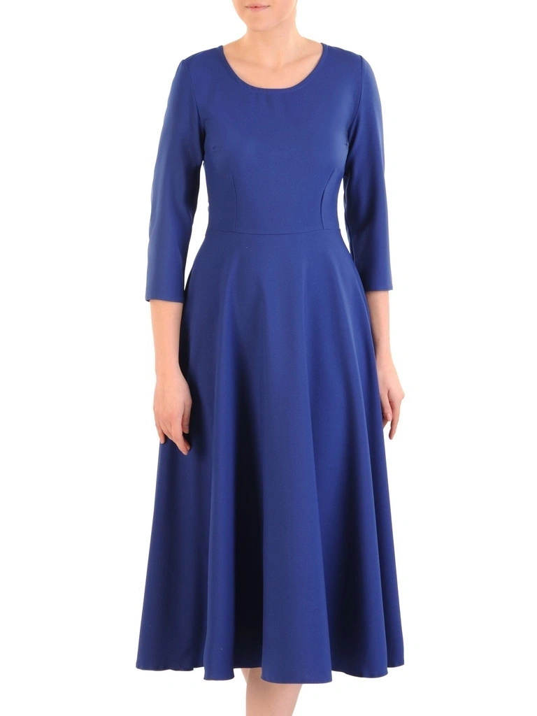 Elegancka sukienka koktajlowa rozkloszowana chabrowa – wysmuklający sylwetkę model z rękawem 3/4 34988