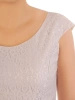 Elegancka biała sukienka rozkloszowana midi – fason z kokardą pięknie modelujący sylwetkę 33069