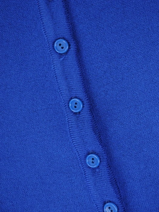 Elegancki sweter damski rozpinany chabrowy – miękka dzianina o prostym kroju na jesień 38678
