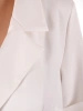 Biała sukienka wizytowa o prostym kroju – podkreślający talię fason z kopertowym dekoltem 38297