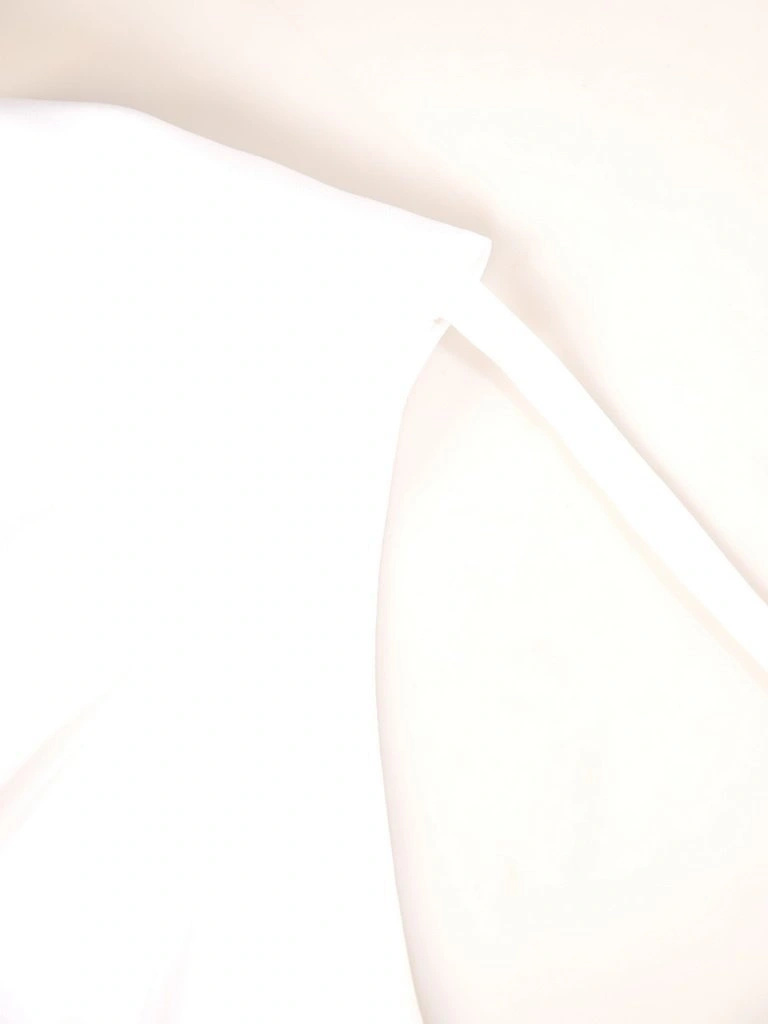 Elegancka śmietankowa bluzka z dekoltem V i rękawami kimono 3/4 – wysmuklająca i komfortowa z ozdobnym dekoltem na plecach 29270