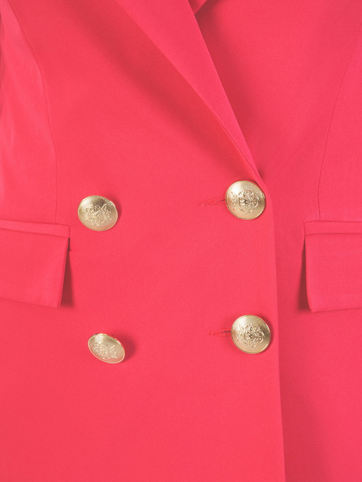 	Dwurzędowy garnitur damski w różowym kolorze 33126