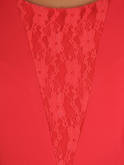 Rozkloszowana kreacja wyjściowa, koralowa sukienka z tkaniny i koronki 21180.